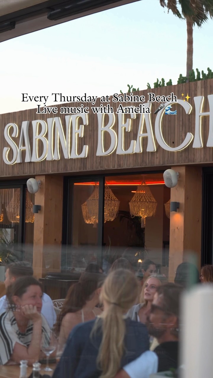 Sabine Beach · 10 Set